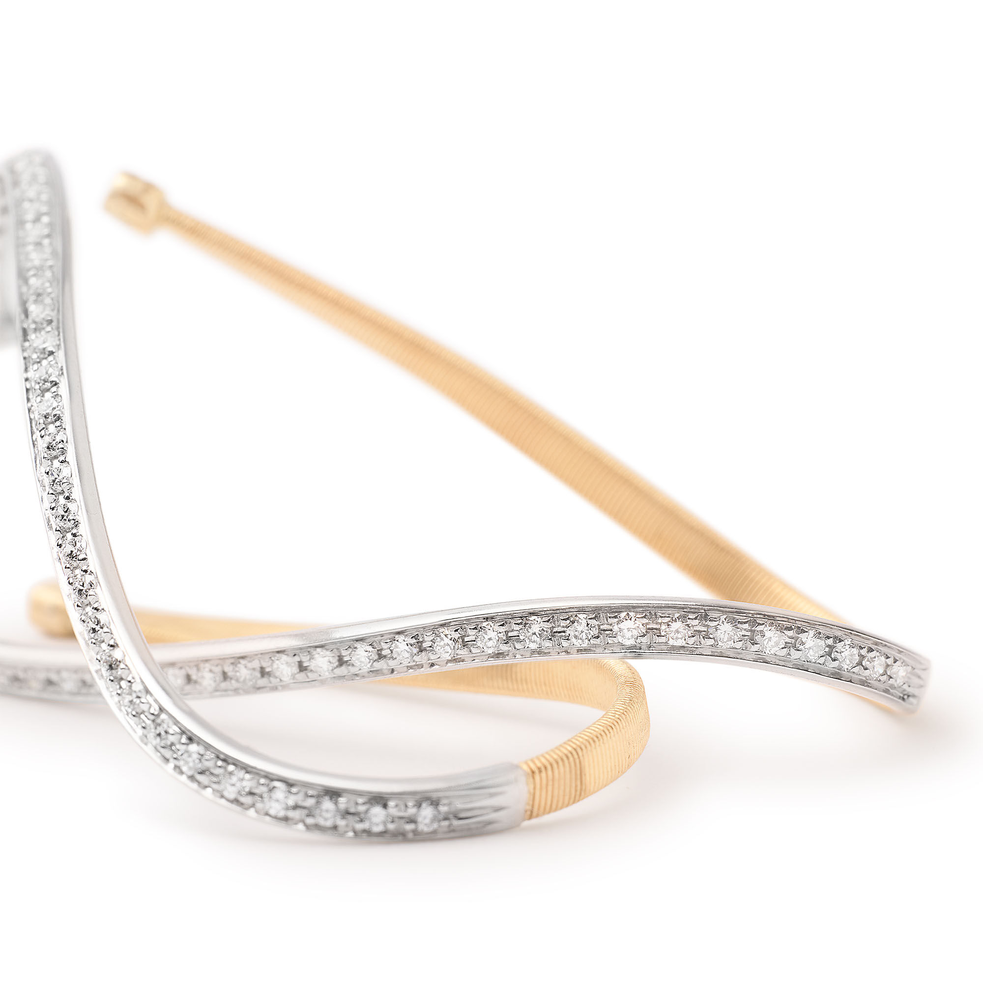 Gold diamond earrings store